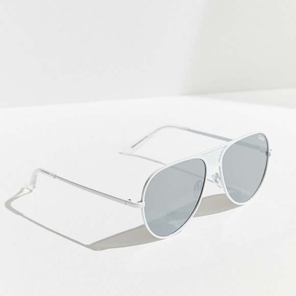 KYLIE JENNER WHITE/SILVER "ICONIC" AVIATORS - Picture 4 of 8